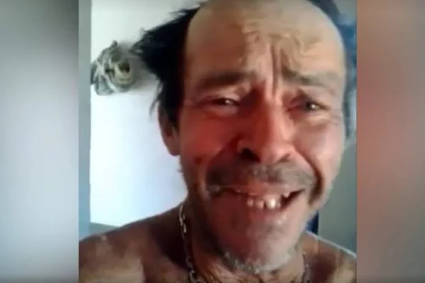 Morre autor do bordão “me dê papai”, que virou meme nas redes sociais