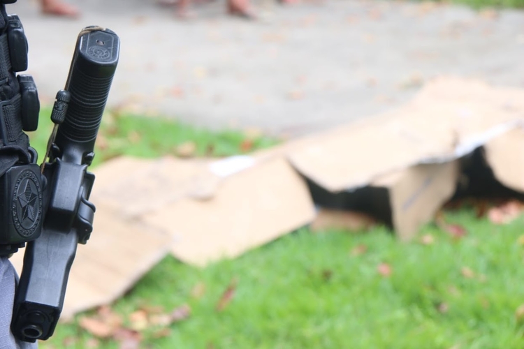Violência: Homem suspeito de amarrar e estuprar uma jovem é espancado até a morte no Amazonas