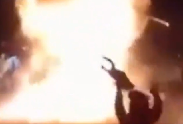 Vídeo mostra momento de explosão em que queima de fogos fere 17 pessoas durante celebração no México