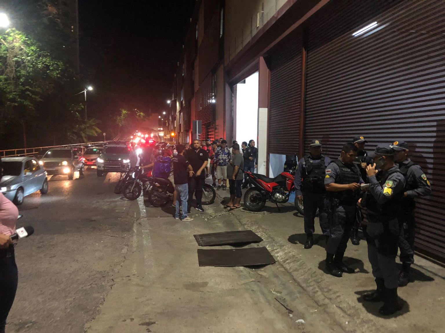 Segurança é assassinado com tiro na cabeça e tem arma roubada em Manaus