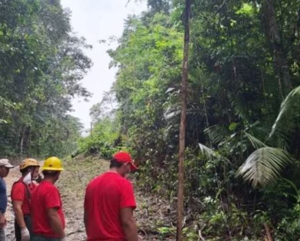 Homem morre ao receber descarga elétrica ao fazer manutenção em poste na BR-174