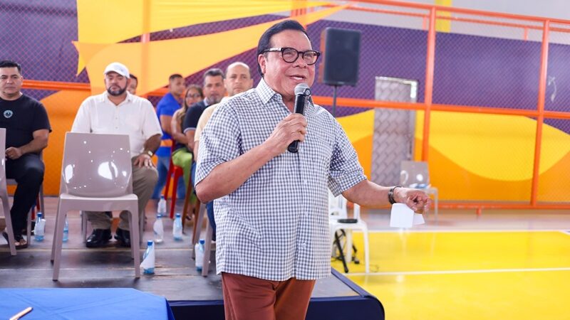 Prefeitura de Coari anuncia abono salarial e auxílio-alimentação para profissionais da educação