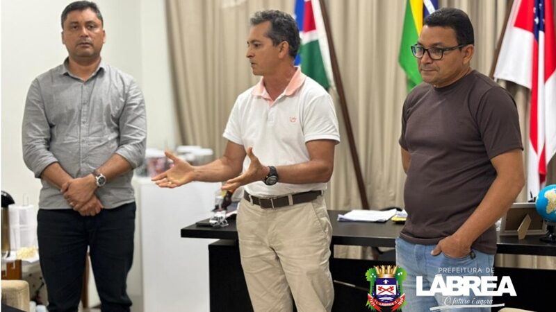  Prefeitura de Lábrea reajusta piso salarial do Magistério em 2026