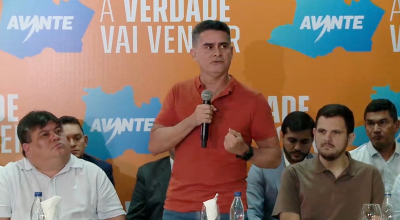 Prefeito desqualifica Operação Erga Omnes, fala em perseguição política e cita indicação de agência pelo vice-governador