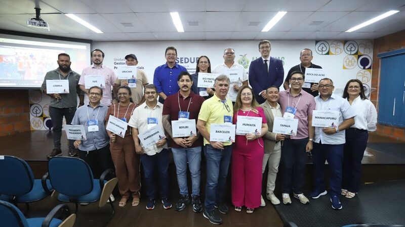 Assembleia marca aprovação do regimento interno e avanços na discussão para universalização dos serviços no interior do estado