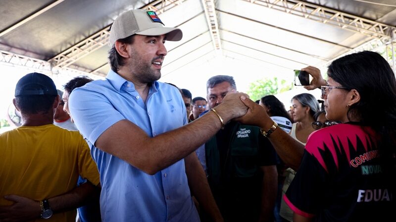 Deputado Thiago Abrahim participa dos 152 anos de Itacoatiara e entrega R$ 1,5 milhão em emendas para o setor primário