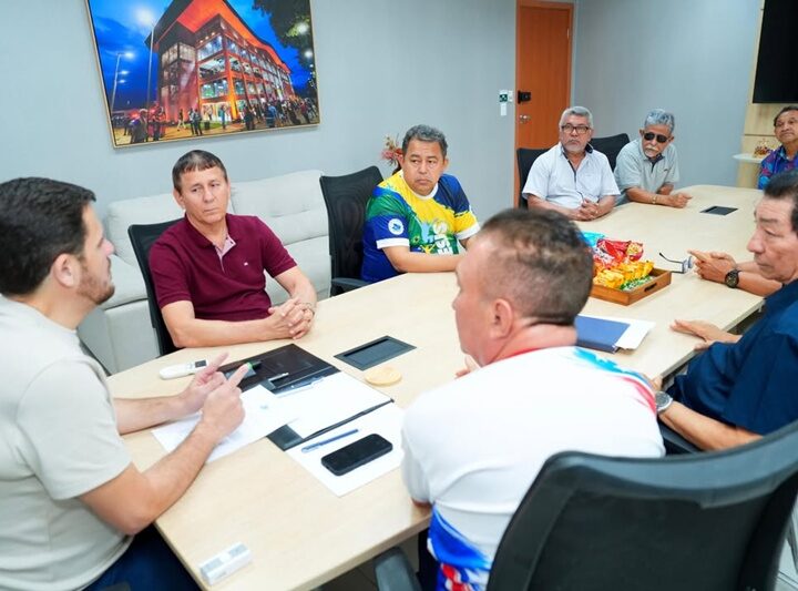 Na tarde desta última quarta-feira (20/05), a Diretoria da Ordem dos Ministros Evangélicos do Amazonas (OMEAM) se reuniu com o Prefeito de Manaus, Renato Júnior, para tratar dos alinhamentos e preparativos da 32ª edição da Marcha Para Jesus.