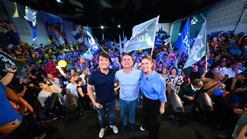 Com mais de 2 mil pessoas, lançamento de Jender Lobato consolida força política do grupo liderado por David Almeida