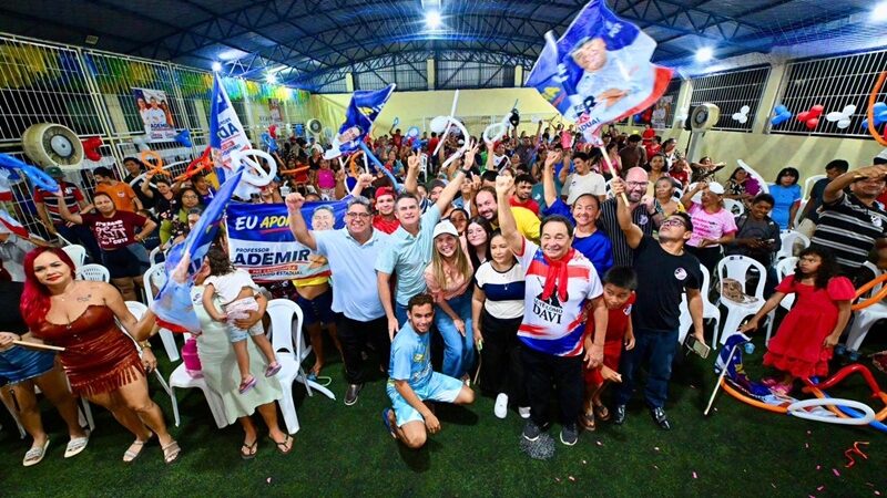 Professor Ademir reúne apoiadores no Jorge Teixeira e reforça aliança do PDT com David Almeida